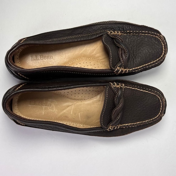 L.L. Bean Pebbled Leather Driving Moccasin - Picture 4 of 12